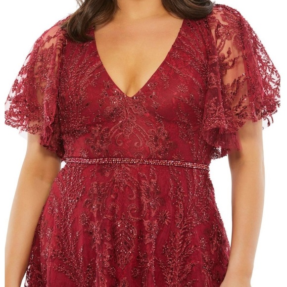Mac Duggal Fabulouss Plus 20W Burgundy Lace Embroidered Butterfly Sleeve Dress - Picture 4 of 8